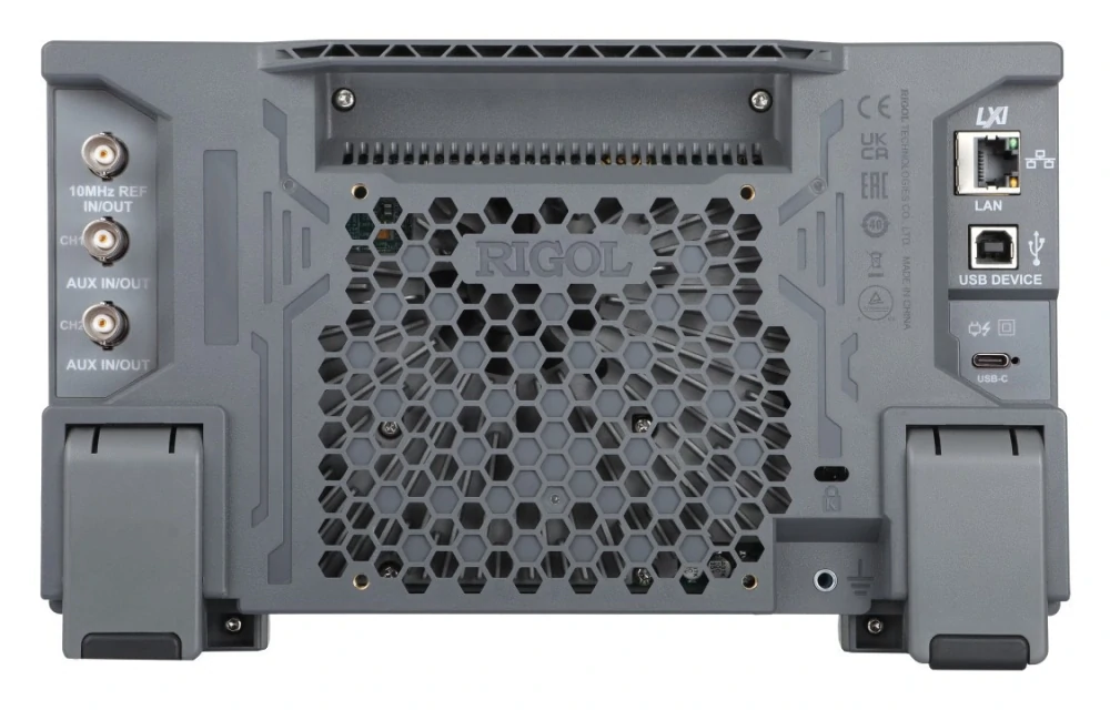 Rigol DG902 Pro - Arbitrární generátor funkcí 1 µHz - 70 MHz 2kanálový